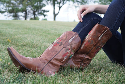 Women's Guide to Cowgirl Boots