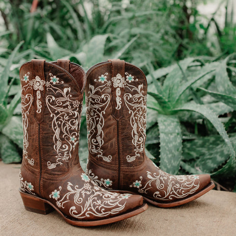 Dahlia Women's Vintage Floral Embroidered Cowgirl Boots M50042 - Soto Boots