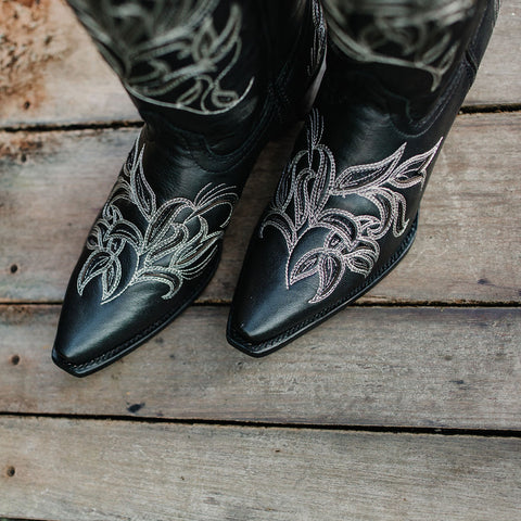 Soto Boots Womens Floral Embroidered Inlay Cowgirl Boots M50049 Black - Soto Boots